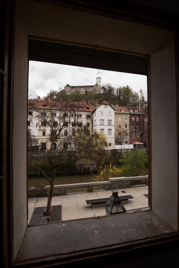 River And Castle View Apartment Rose Tour As Ljubljana Exterior foto